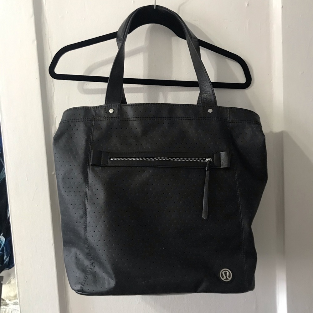 Lululemon gym bag